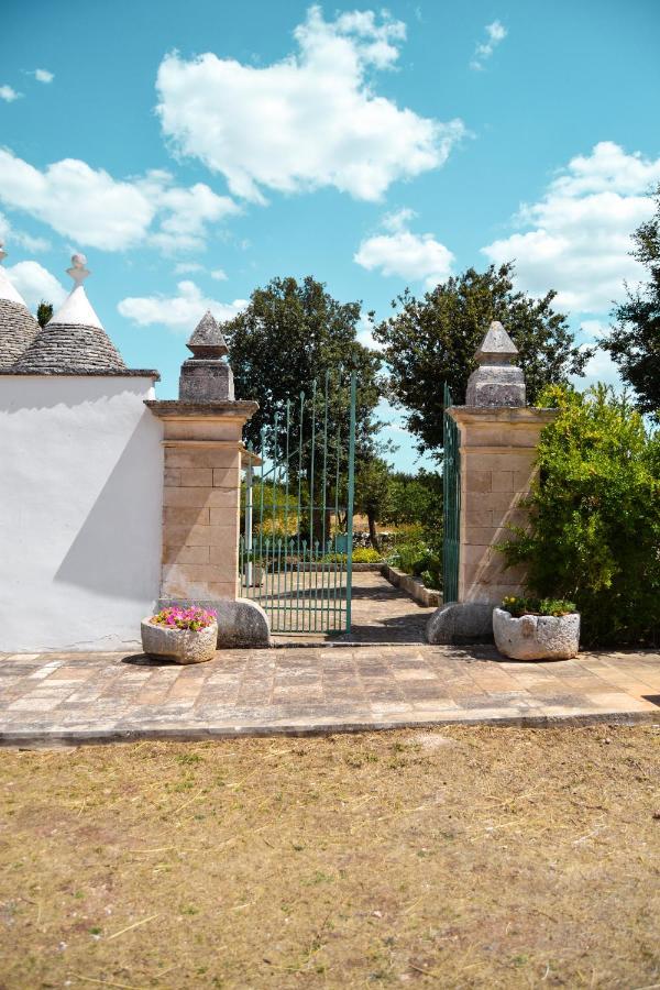 Trulli Sul Vignale In Masseria Santalachicca Martina Franca Luaran gambar